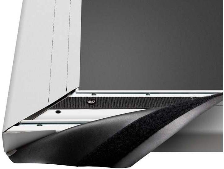 Da-Lite FullVision projection screen